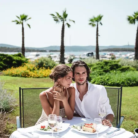 Ilirija Ilirija Ξενοδοχείο