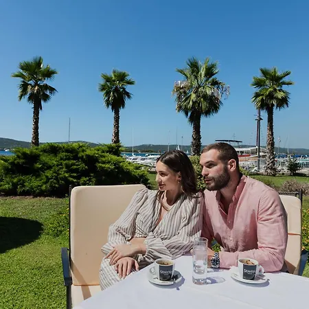 Ilirija Ilirija Otel 4*